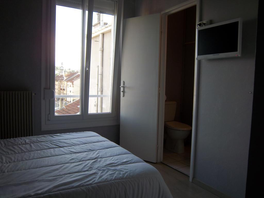 Hotel Le Colbert Épernay Zimmer foto